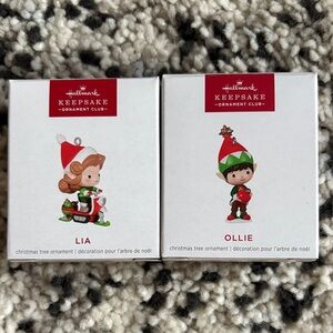 Hallmark Keepsake Ornament Club Set - Red and Green